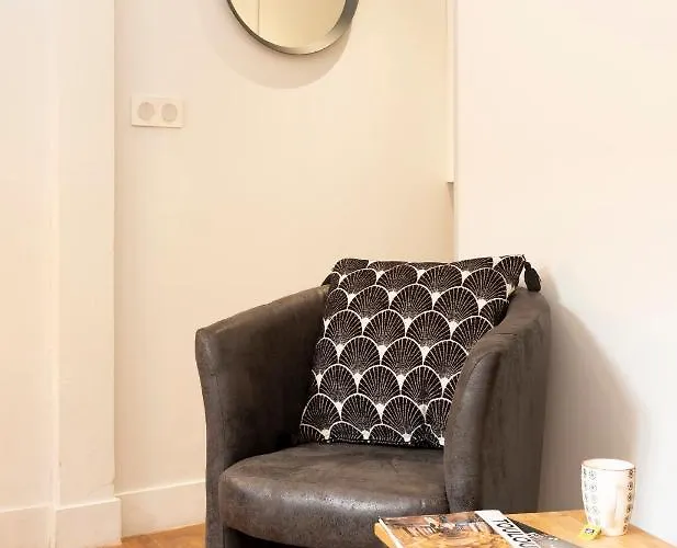 Apartman Cozy Gare - Meuble De Boubee By Ceciloue *